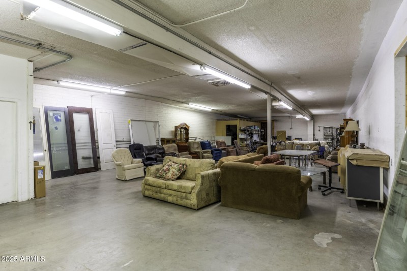 Back Showroom 2