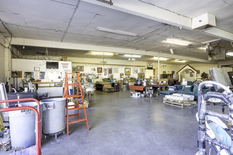 Front Showroom 1