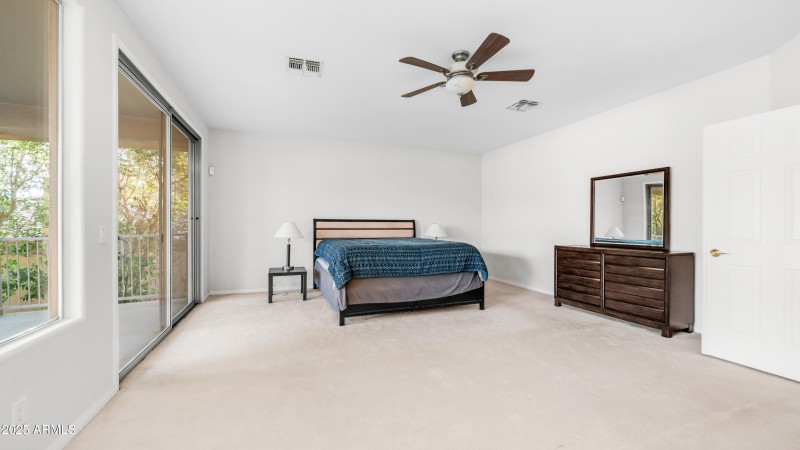 1951 W Bartlett Ct (29)