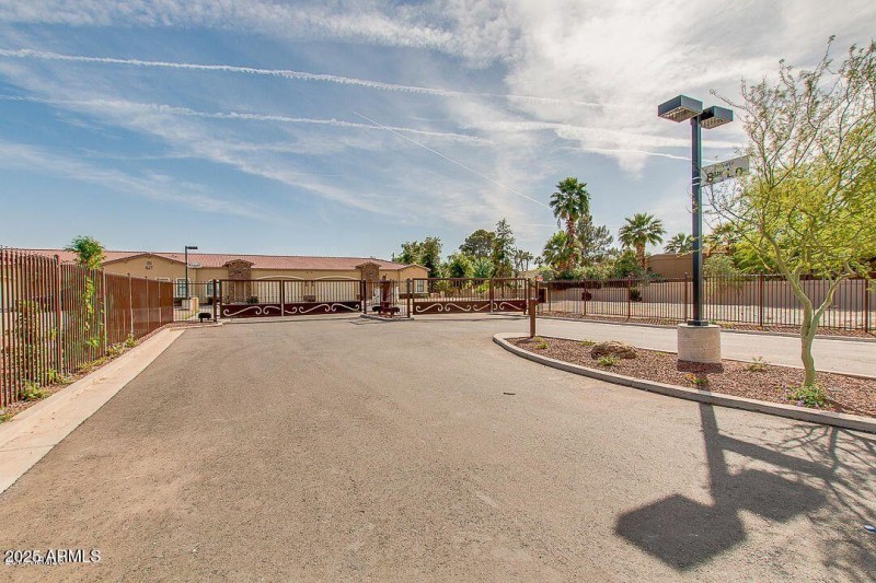 20160414205153519737000000-o