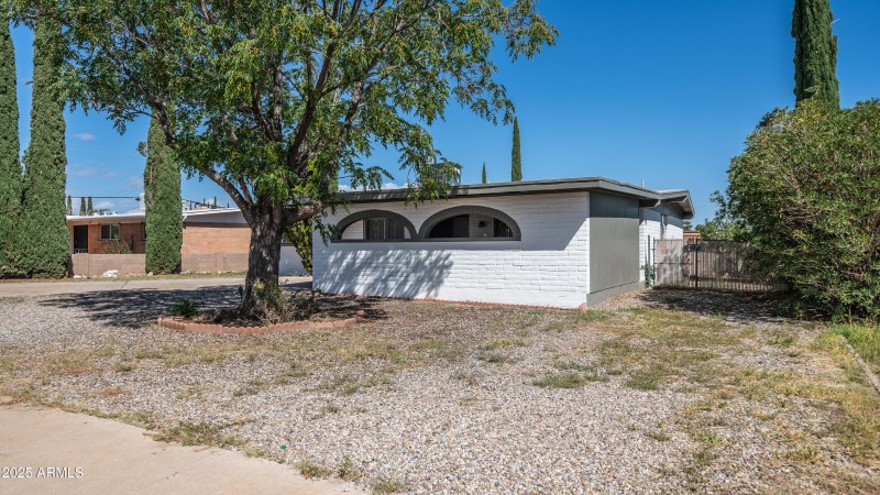 Exterior - 1517 Cushman Dr-3