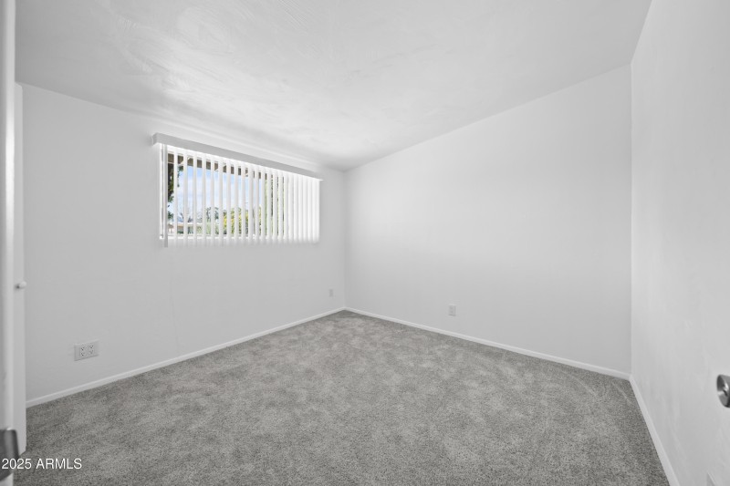 Interior - 1517 Cushman Dr-13