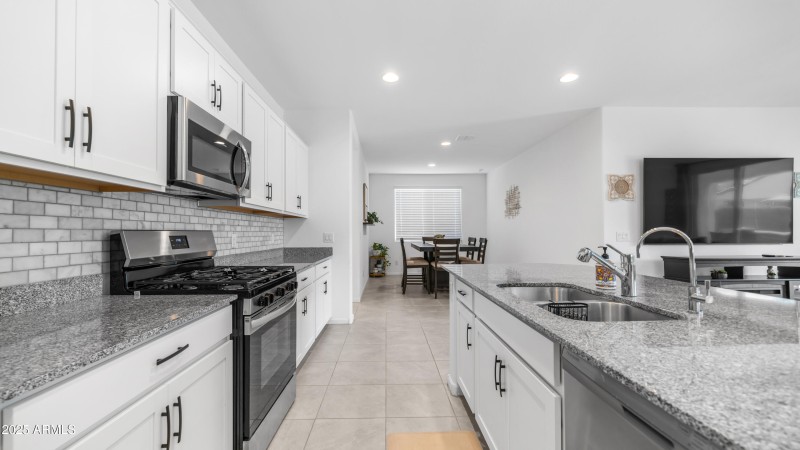 4525 S 127th Ln (13)