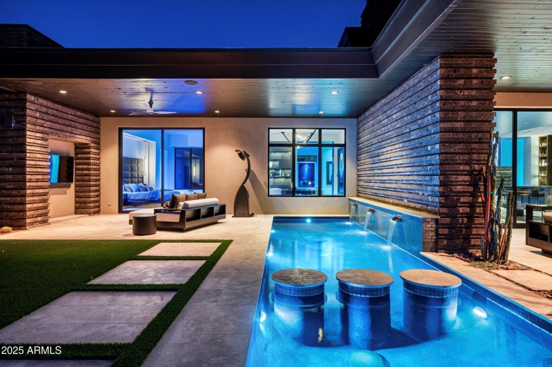 Plunge Pool