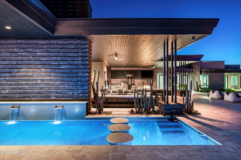 Plunge Pool