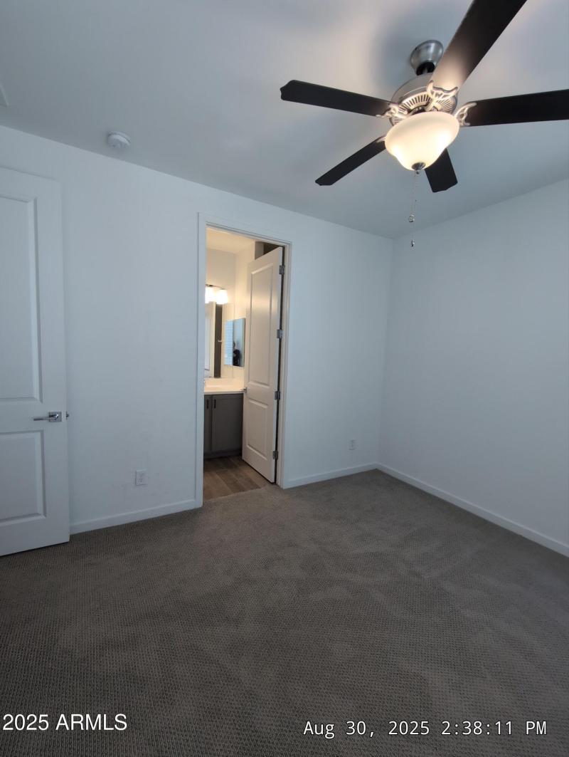 32-Aug 30 2025 04_38pm-GxrE