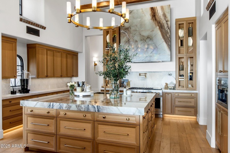 8-web-or-mls-D46A9149 copy