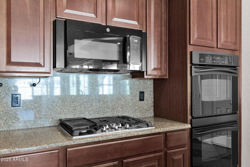 26-web-or-mls-26-print-P1056489