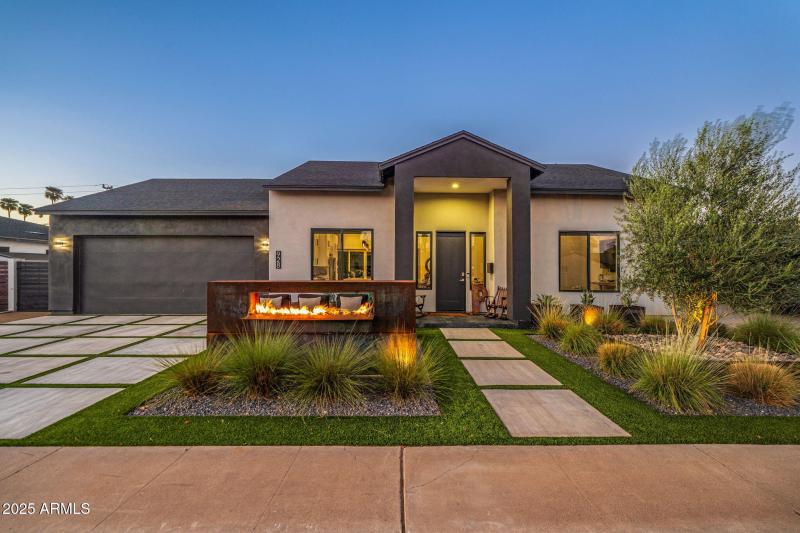 71-web-or-mls-Front Twilight-4