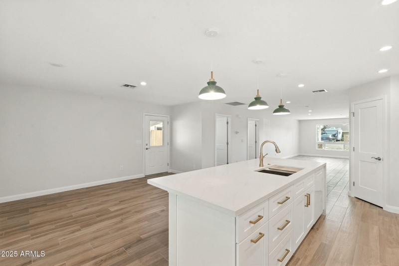 15-web-or-mls-51st-15