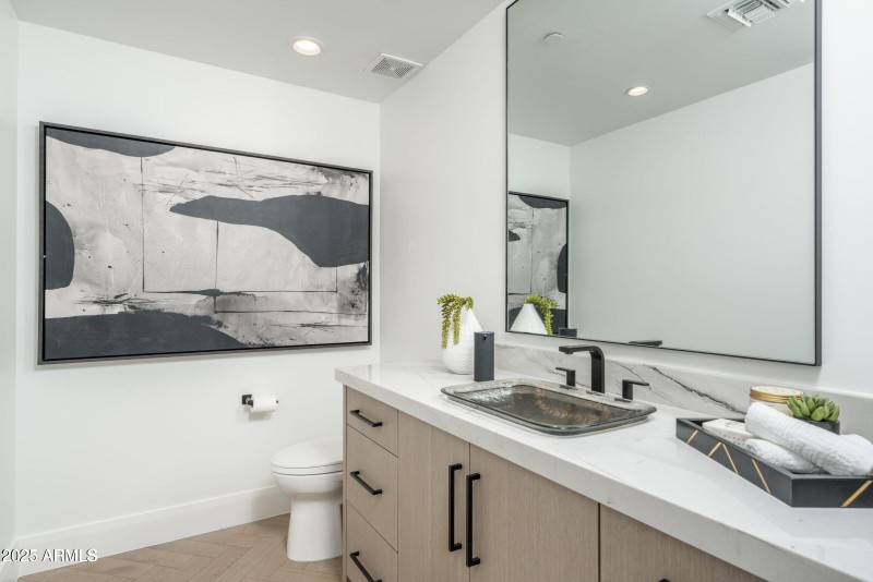 20250209181515188608000000-o