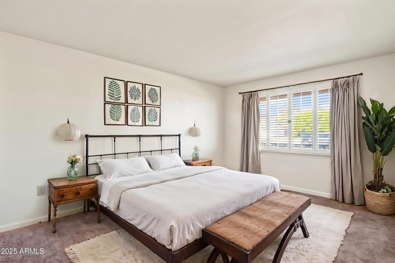 38_p2366672-edit - bedroom - farmhouse -