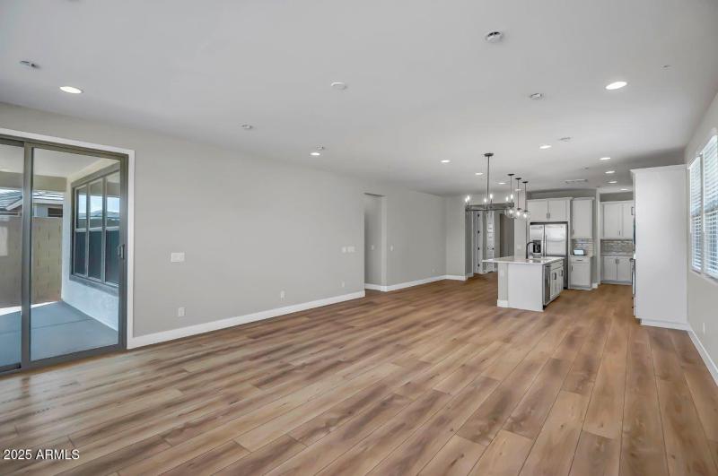 Mesquite Lot 213 (13)