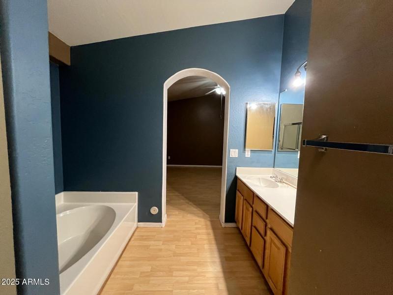 PHOTO-2025-09-06-07-49-20 7