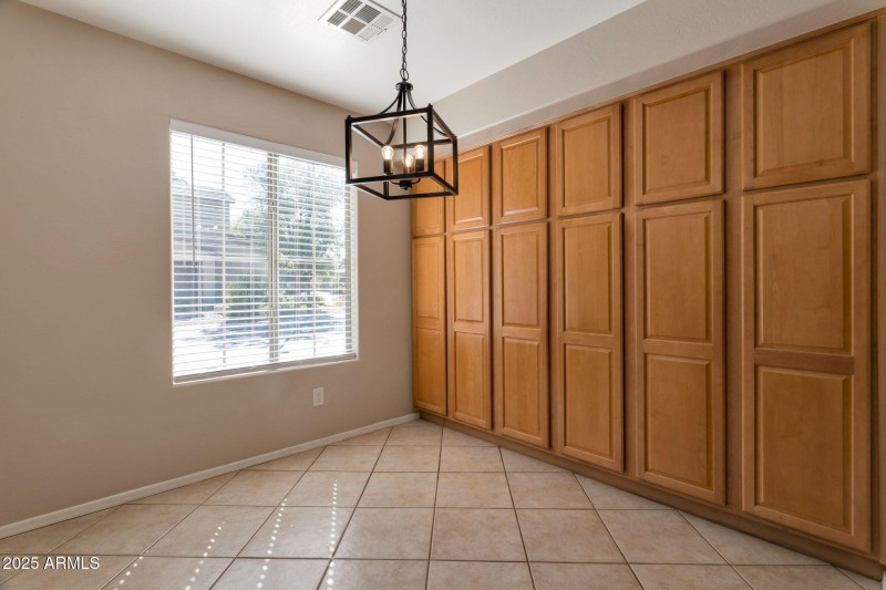 lots of kitchen storage