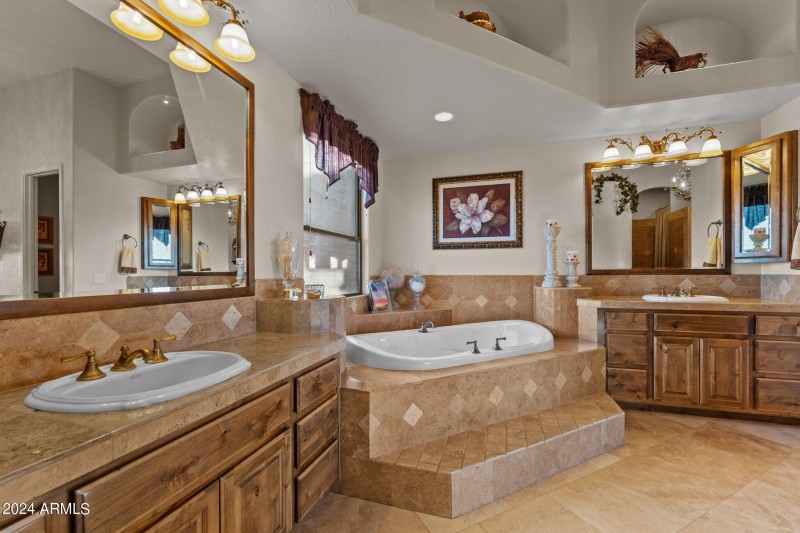 37224 N 237TH AVE, Morristown, AZ