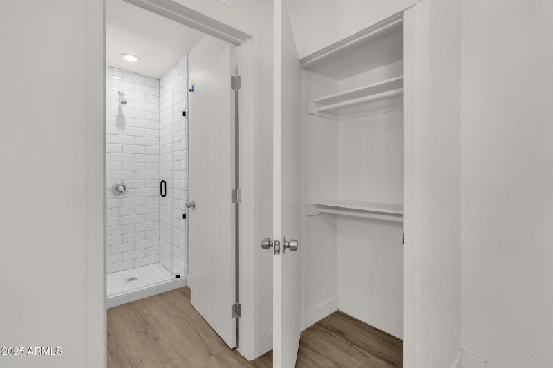 19-web-or-mls-325-n-17th-dr-a-b-c