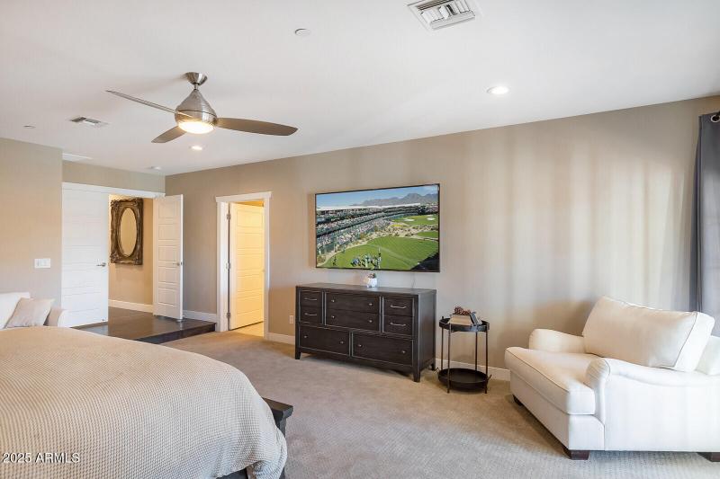 30_12140_N_76th_Ct__30_mls