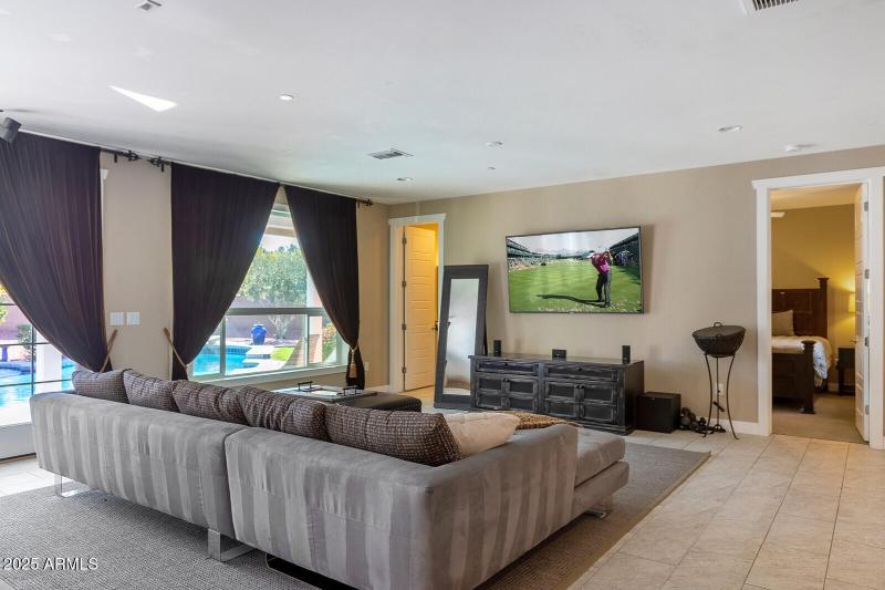 62_12140_N_76th_Ct__62_mls