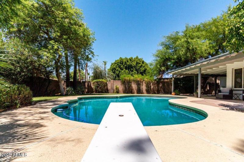 20250711225733329033000000-o