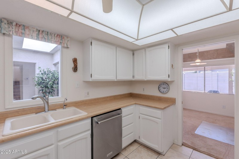 10-web-or-mls-Medlock-10