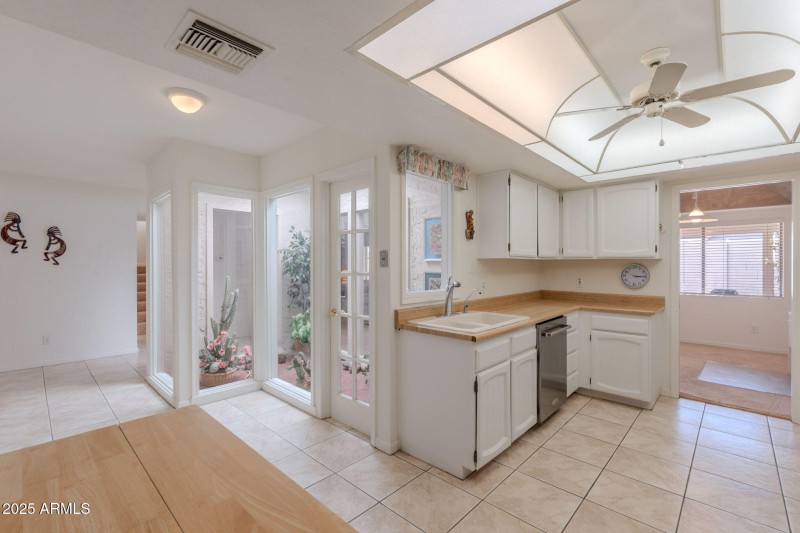 11-web-or-mls-Medlock-11