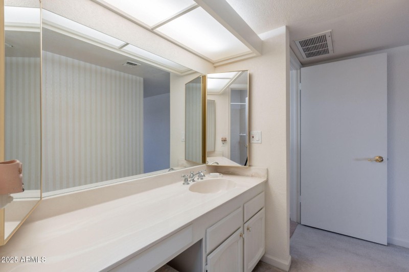 35-web-or-mls-Medlock-35