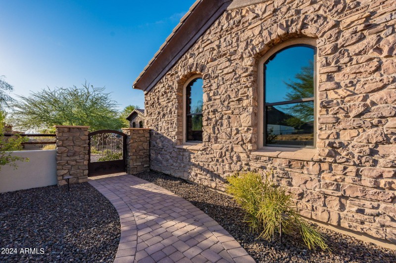 7-web-or-mls-Hombre-7