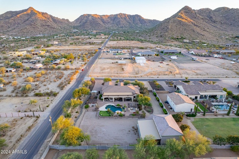 114-web-or-mls-Hombre-aerial-5