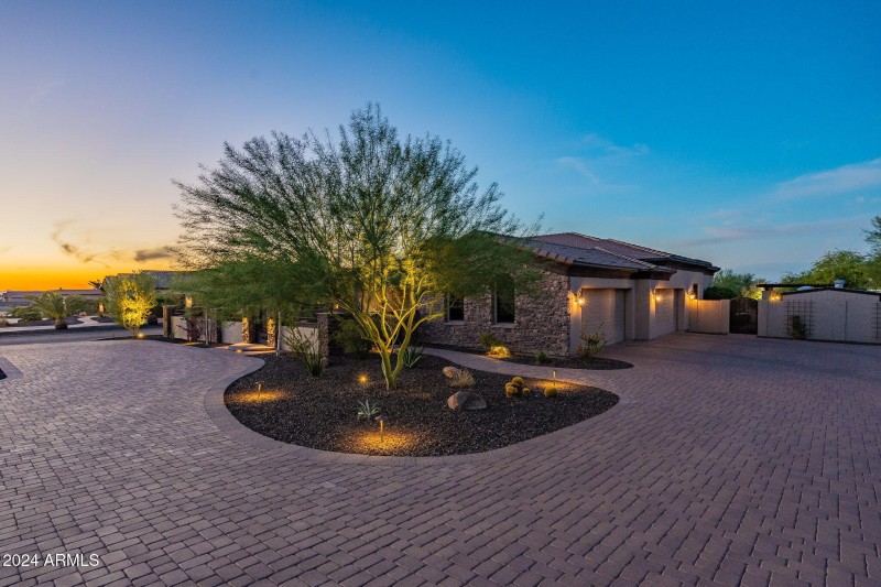 156-web-or-mls-Hombre-twilight-35