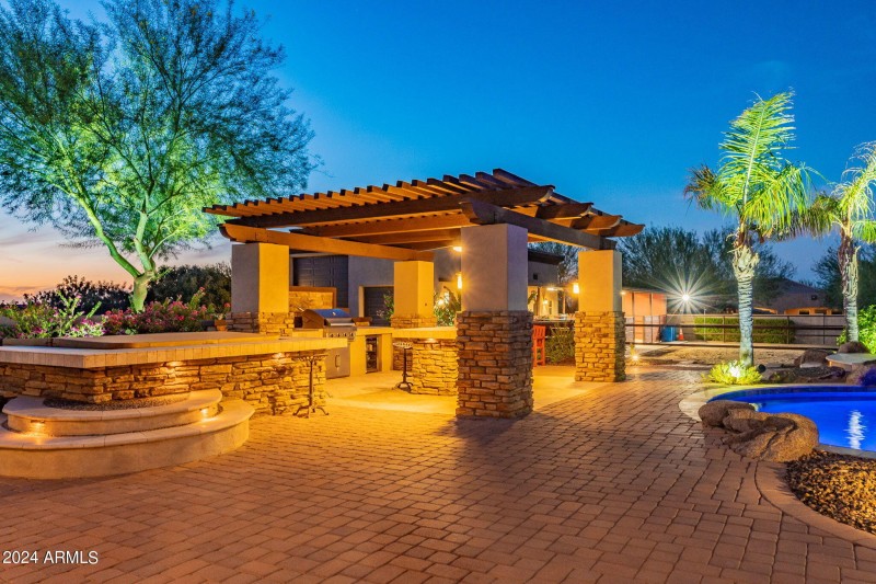 177-web-or-mls-Hombre-twilight-56