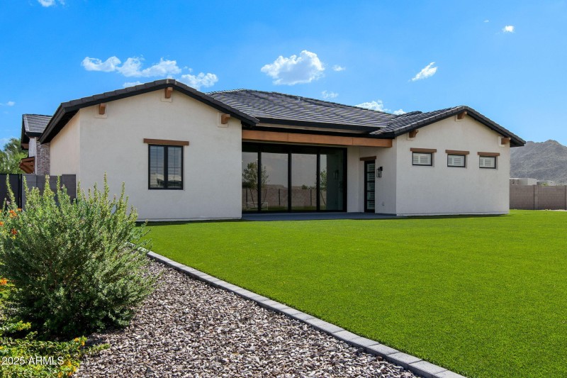 018__11186 W Dove Roost Rd