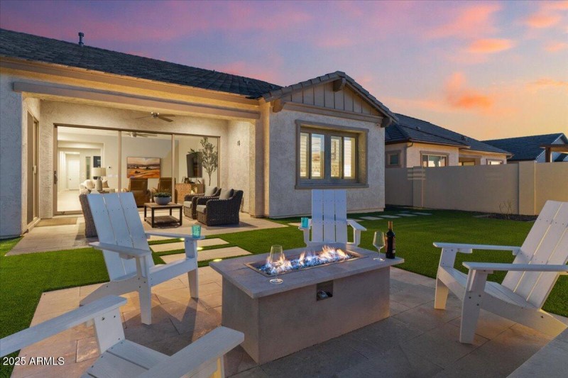 087-Back of home twilight