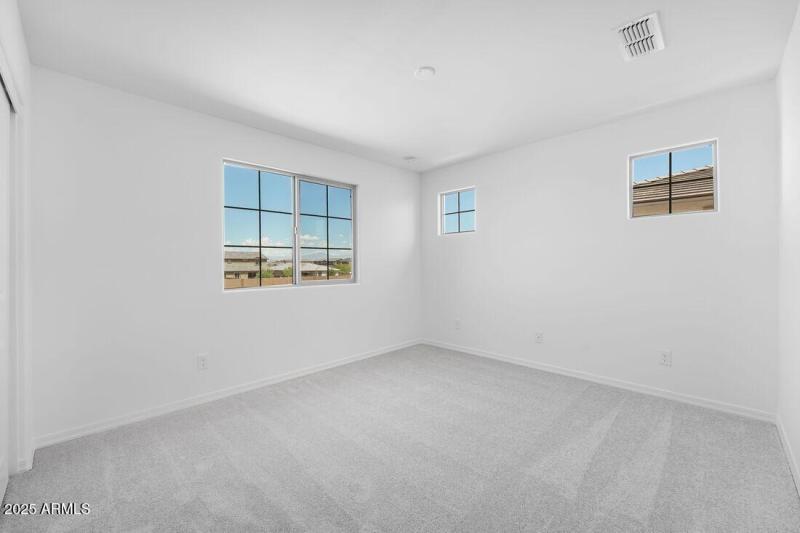 10835 E TILLMAN Avenue -Ready Now!