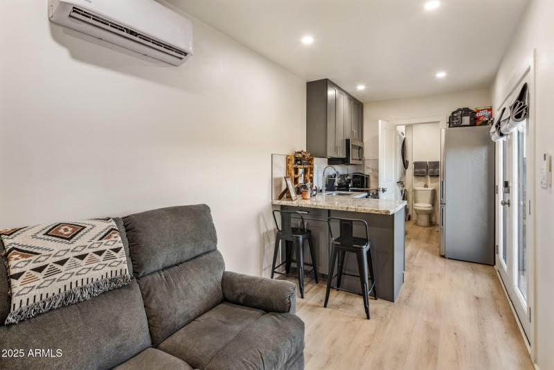 Alterna Container home 1