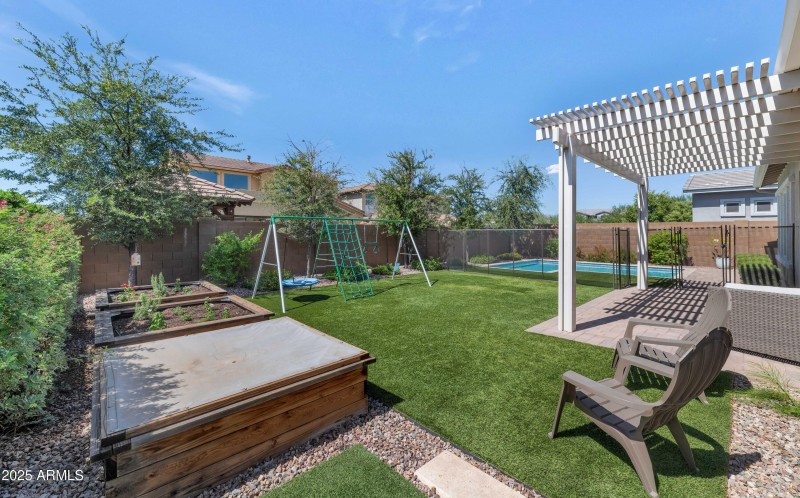 Flower Beds & Turfed Yard