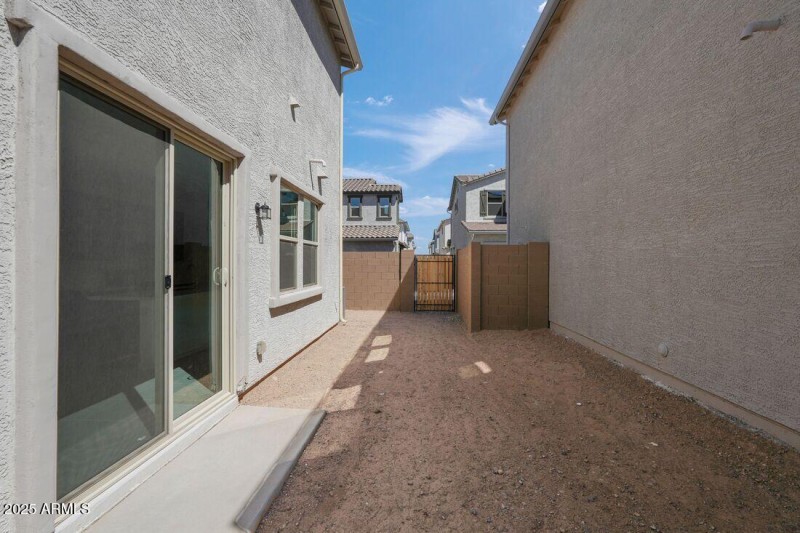 hj-az-phoenix-avila-at-rancho-mercado-rm