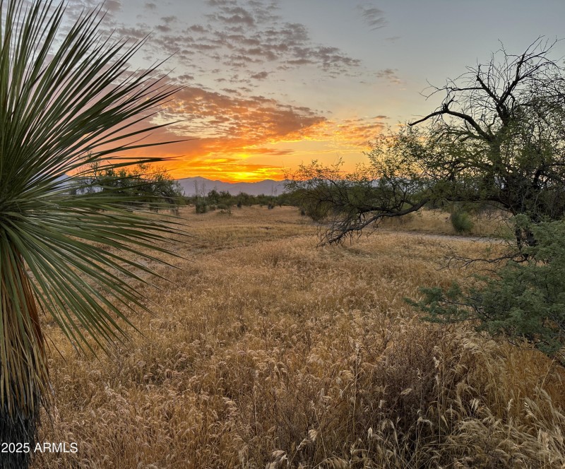 2) 62808-68c8844541deb