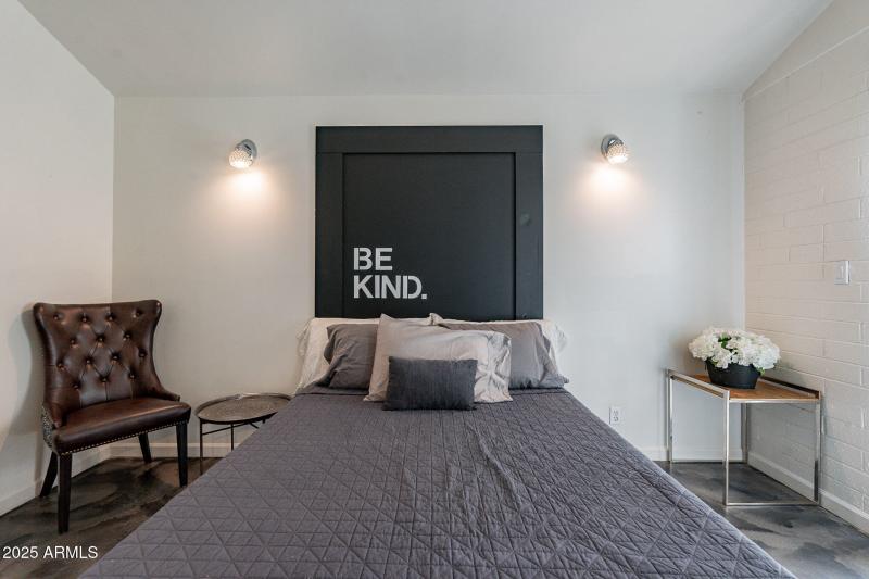 23-web-or-mls-College-23