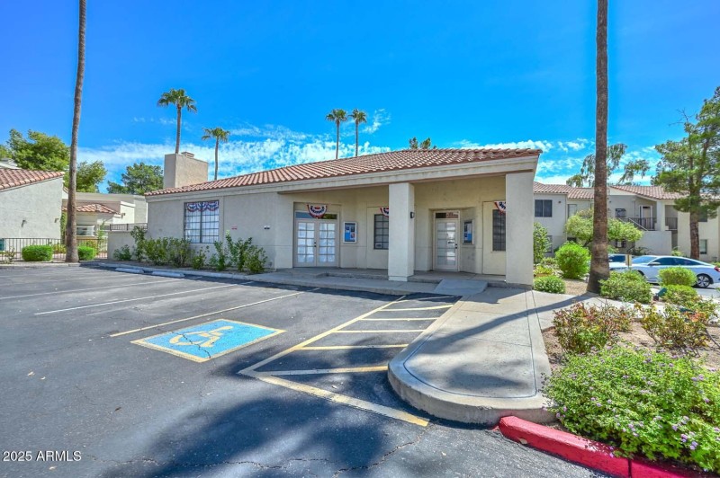 Arrowhead Lakes Community Clubhouse