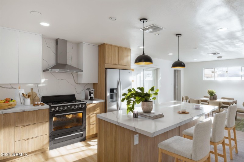 6725 E Moreland St Scottsdale - 245-cine