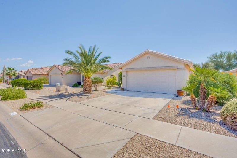 2431 E Hancock Trl-Ext-8