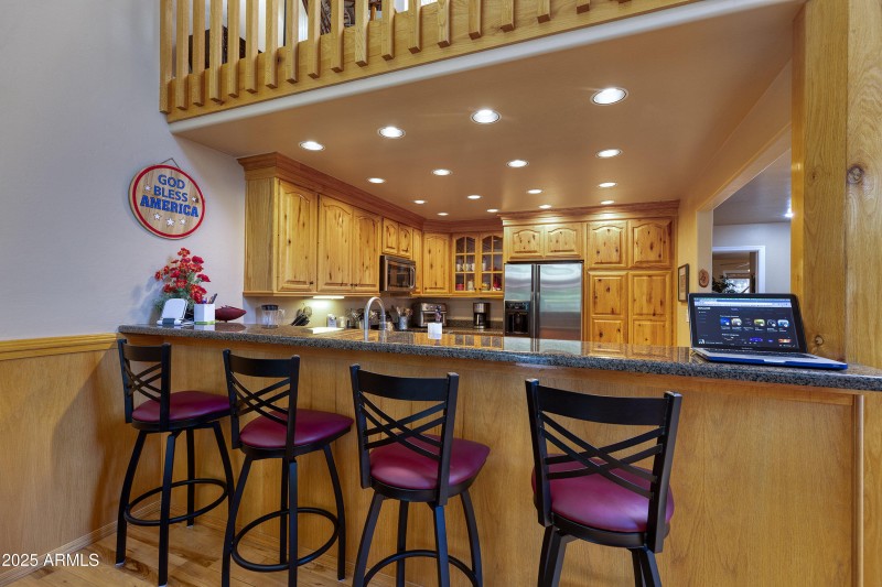 021_photo21_3723_crown_dancer_dr._pt_kar