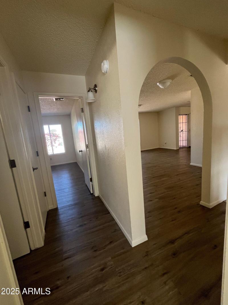 1300 buckhorn inside 4