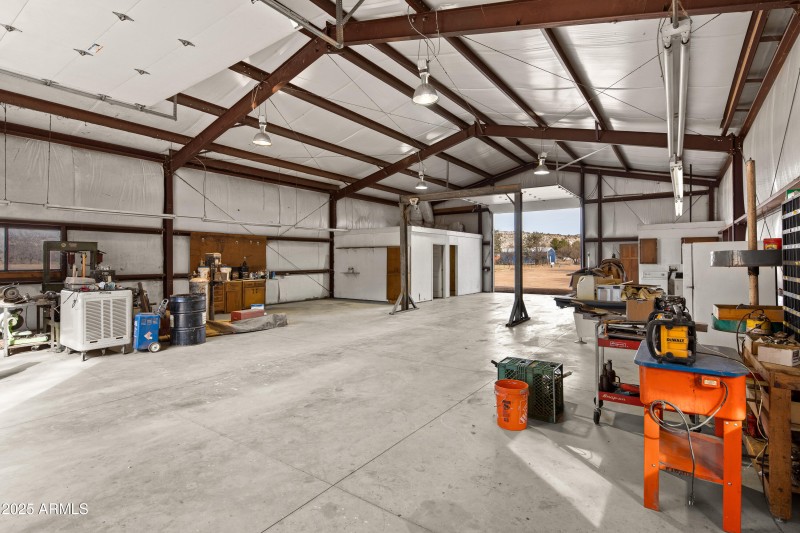 JL_4000WMahoneyRd-interiors-04