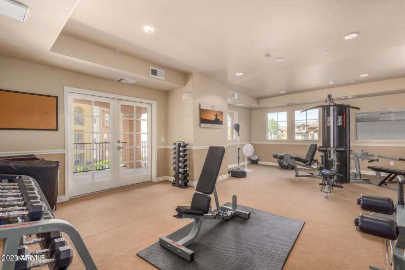 20230518224408726514000000-o