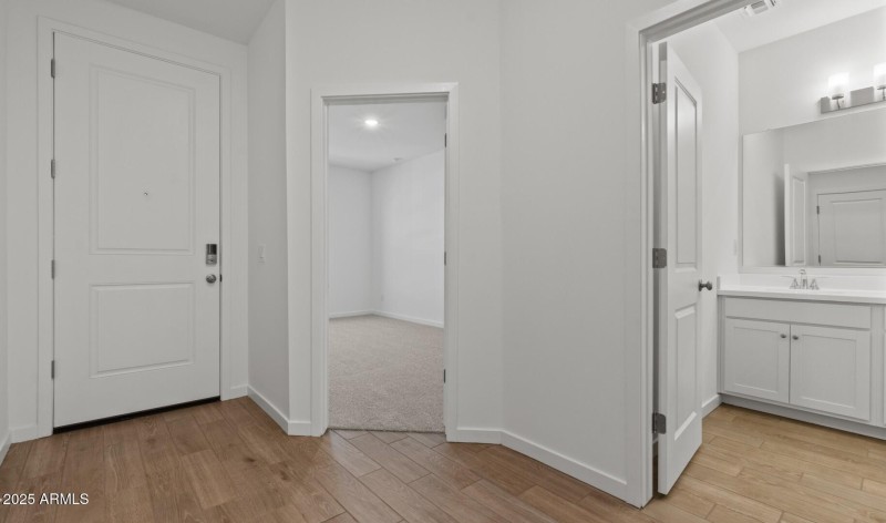 MR Lot #69 Entryway (Large)