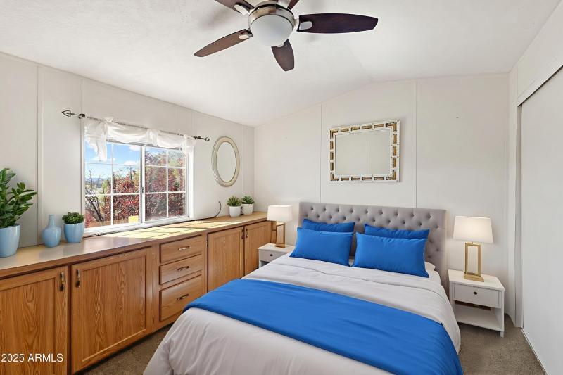 12-Primary-Bedroom-(1) - Bedroom - Stand