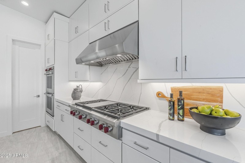 Wolf Rangetop with Griddle