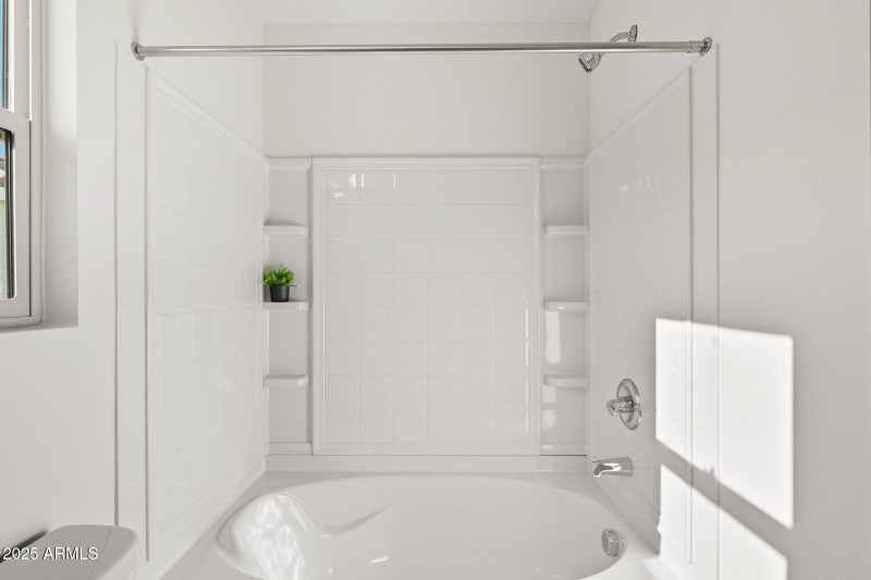 6-web-or-mls-Tigua-6